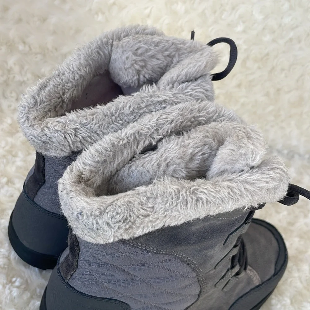 Columbia boots